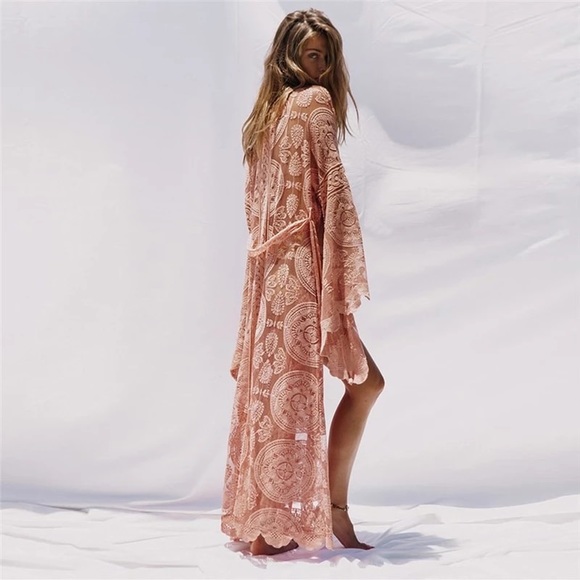 Peachy Cream Boho Scalloped Embroidered Malie Kimono Duster, Cotton Stretch Lace - Picture 2 of 10